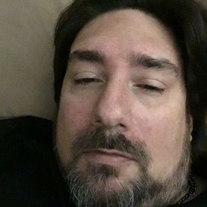 Meet your Posher, Troy